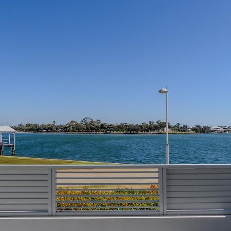 Seapoint 102 Lägenhet Mandurah Exteriör bild